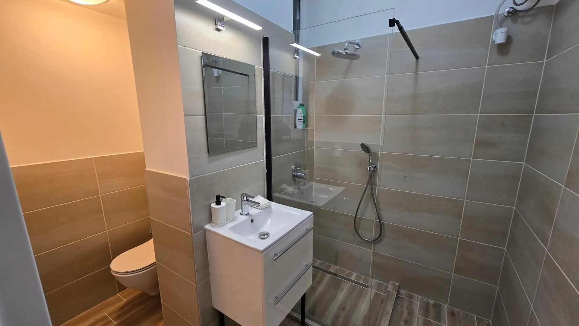 Primavera - New Apartment In The Heart Of Будапешт