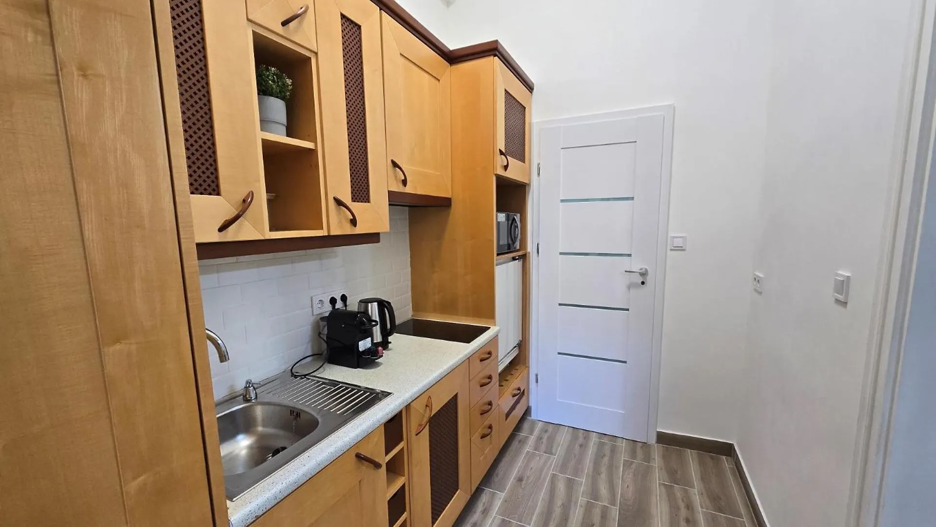 Primavera - New Apartment In The Heart Of Будапешт