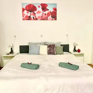  Apartmán Sweet Warm With Big Bed Near New York Cafe Free Coffee